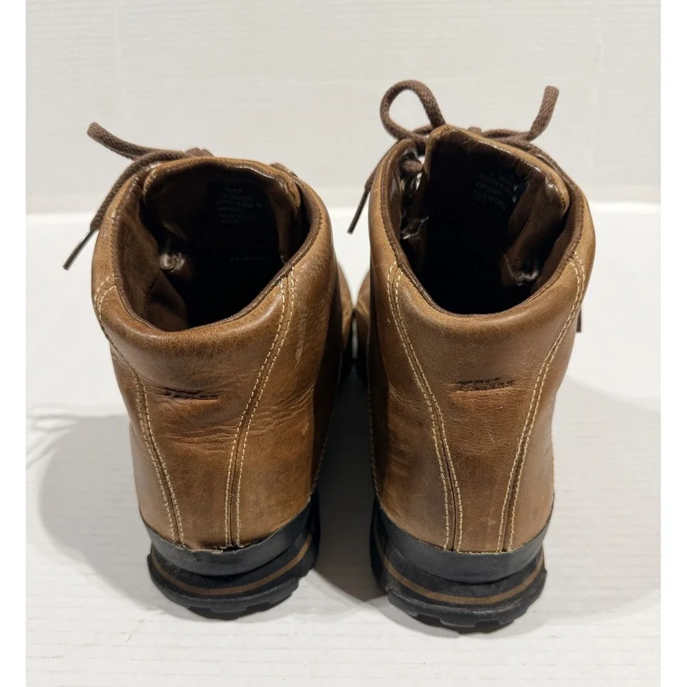 LL BEAN - Men's VTG Brown Waterproof Leather Walking Hiking Boots - Men's 10‎